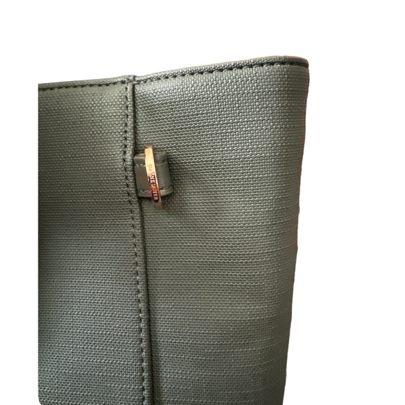 Dagne Dover Gray Tote Bag with Sleek Design - Picture 5 of 15